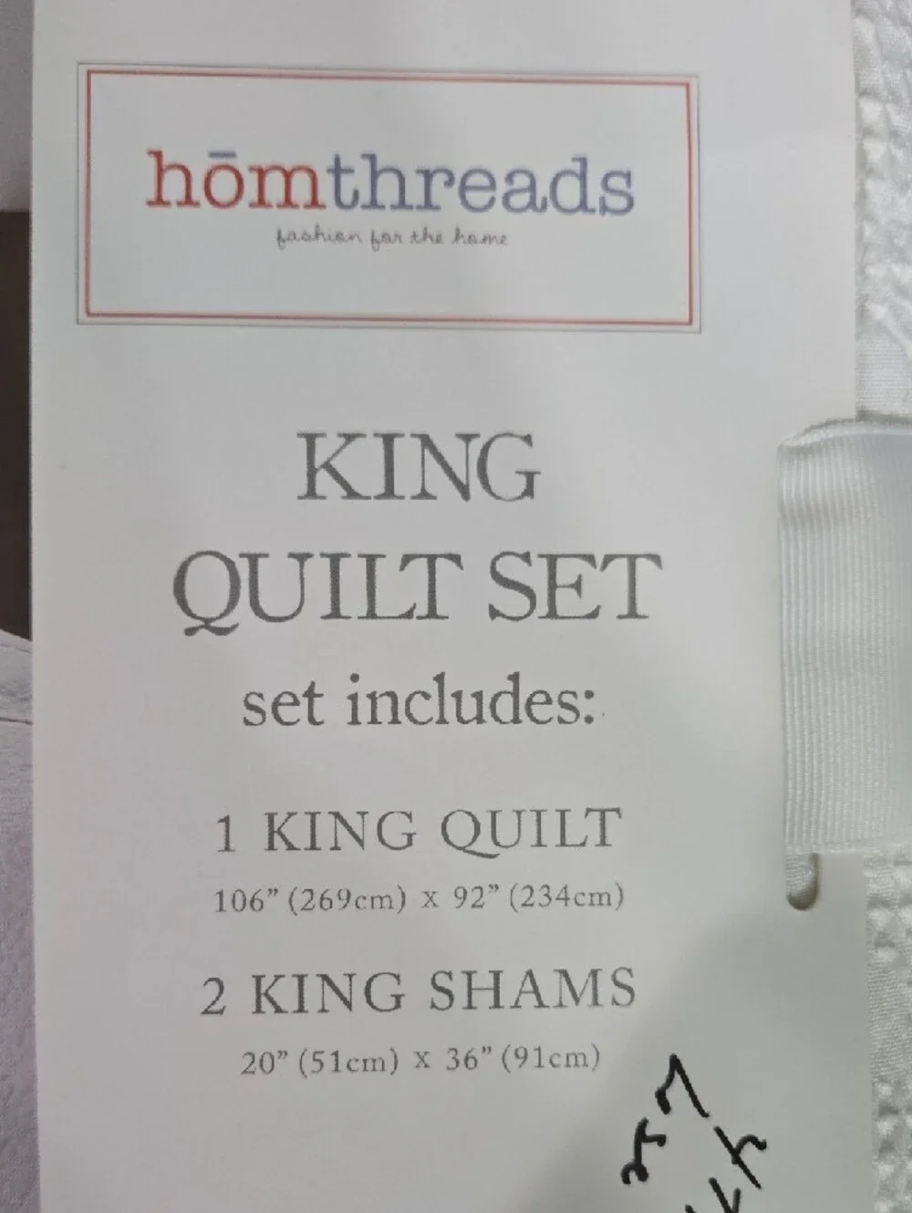 $250 Retail King Quilt Bedspread Set with 2 Shams in White